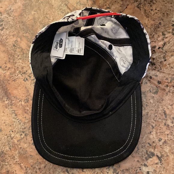 Disney Emoji ball cap - Picture 4 of 4